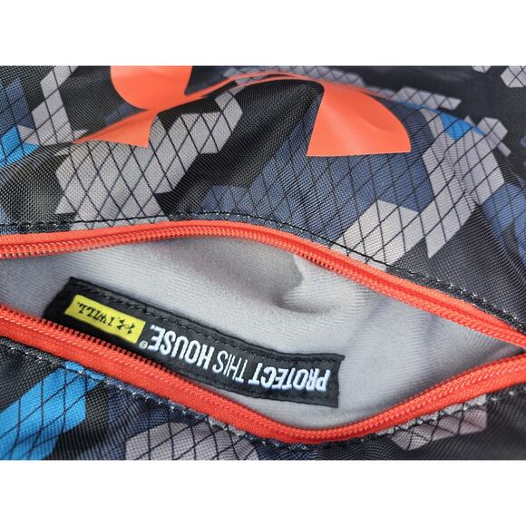 Under Armour - Unisex Sackpack Drawstring Backpack w/ Sunglasses Pocket DigCamo - Picture 12 of 14